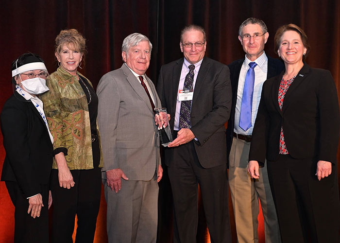News: USARIEM Data Scientist Receives Federal Laboratory Consortium Excellence in Technology Transfer Award